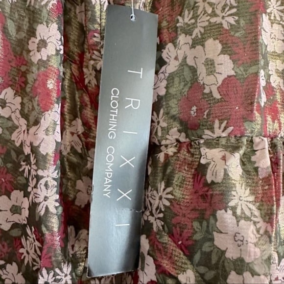 NWT TRIXXI Smock Neck Long Sleeve Metallic Floral Mini Dress Sz. Medium - Picture 7 of 13